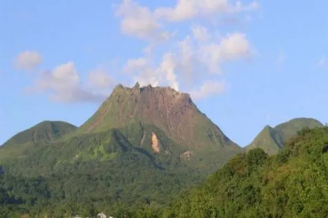 Partez en excursion sur la Soufrière, en Guadeloupe