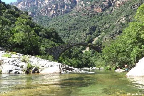 Corse : explorez les gorges de Spelunca !