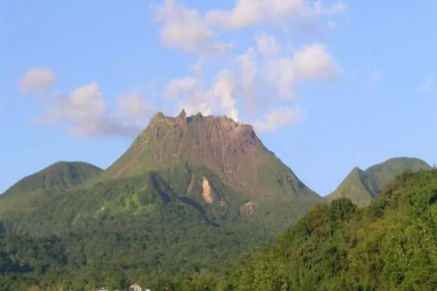 Partez en excursion sur la Soufrière, en Guadeloupe