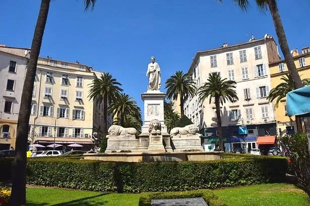 Ajaccio : Découvrez les visites à faire pour connaître Napoléon Bonaparte