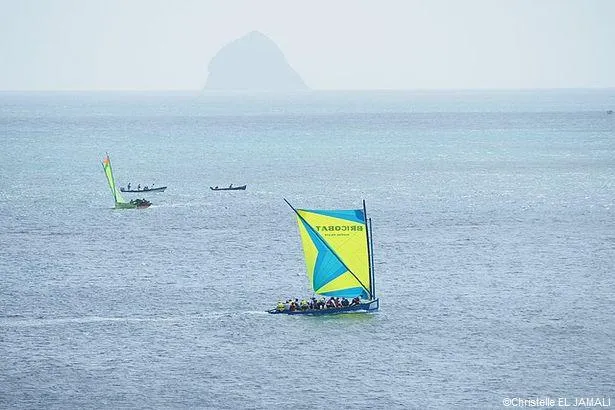 Découvrez le Tour des Yoles Rondes en Martinique