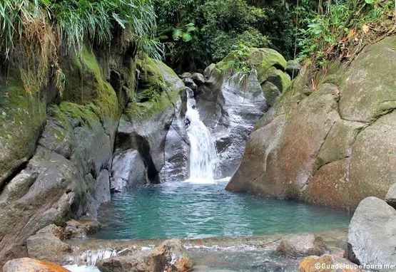 bassin bleu guadeloupe