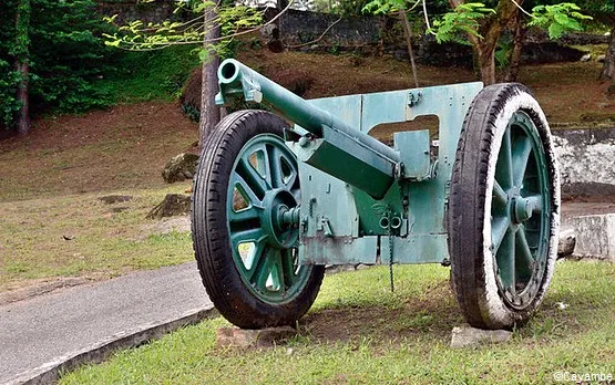 canon fort cépérou guyane