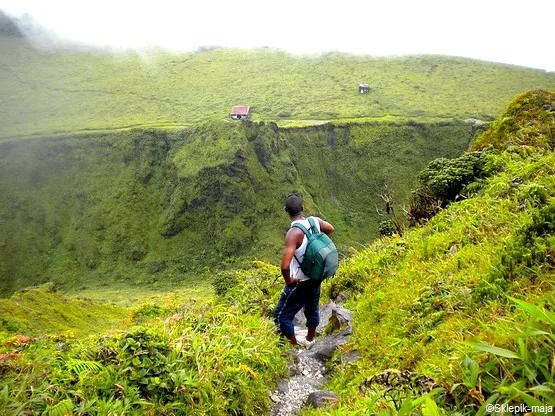 montagne pelee randonnee