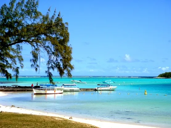 plage blue bay île maurice