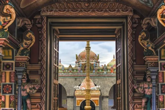 temple kaylasson port louis