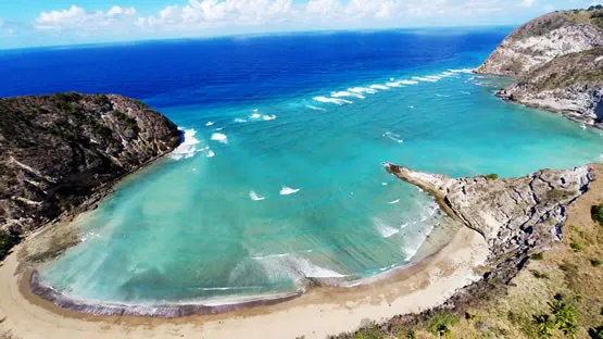 Vue aérienne de la plage Moya