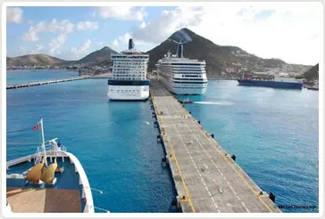 Port de Phlipsburg à Sint-Maarten
