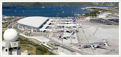 Aéroport Juliana à Sint-Maarten