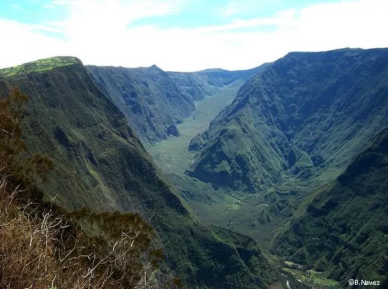 rivière des remparts la réunion