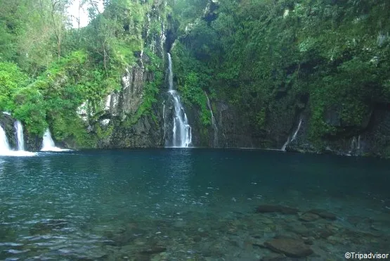 cascade trou noir