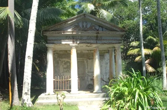 mausolée famille dauban seychelles