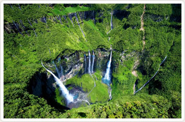 Waterfalls in Reunion